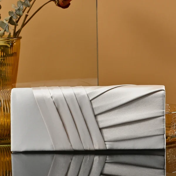 Luxurious Chain Purse Handbags Wallets Classic Bridal Evening Shoulder Clutch Bag  - Image 2