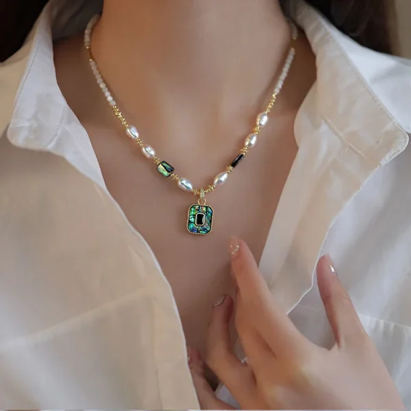 Luxury Beauty Pendant 100% Natural Freshwater Pearl 14K Gold Filled Necklace