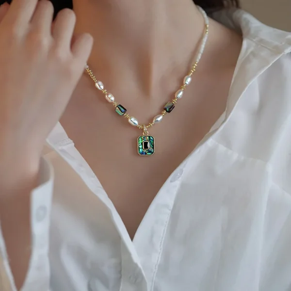 Luxury Beauty Pendant 100% Natural Freshwater Pearl 14K Gold Filled Necklace - Image 3