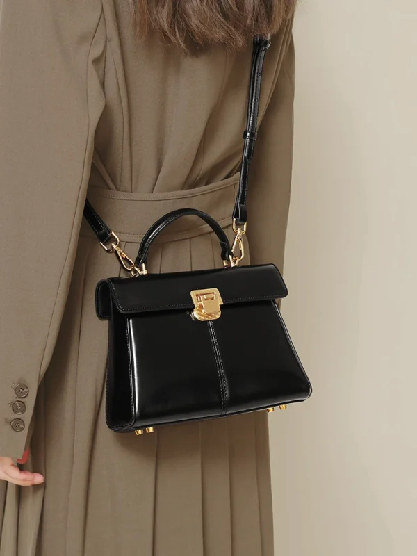 Luxury Genuine Leather Branded Fashionable and Versatile Scarf Decor With Crossbody Handbag  - Image 3