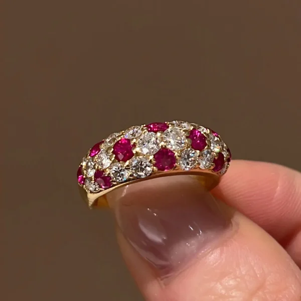 Luxury Geometric Ruby Shining  Silver 925 Diamond Full Circle Engagement Rings  - Image 3