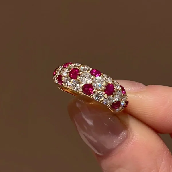 Luxury Geometric Ruby Shining  Silver 925 Diamond Full Circle Engagement Rings  - Image 4