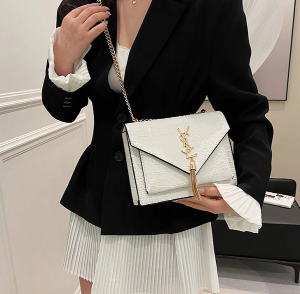 Luxury Versatile Small Shoulder Messenger Chain Small Square Bag - Image 4