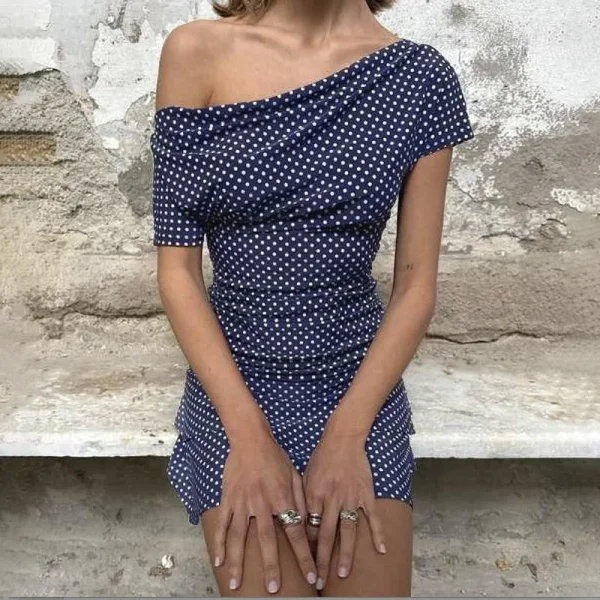 Polka Dot Slant Shoulder Irregularly Pullover High Waist Mini Dress - Image 4
