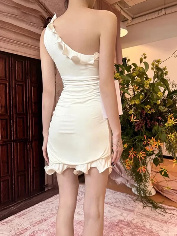 Spliced Folds Diagonal Collar Sleeveless High Waist Temperament Dress - Image 11