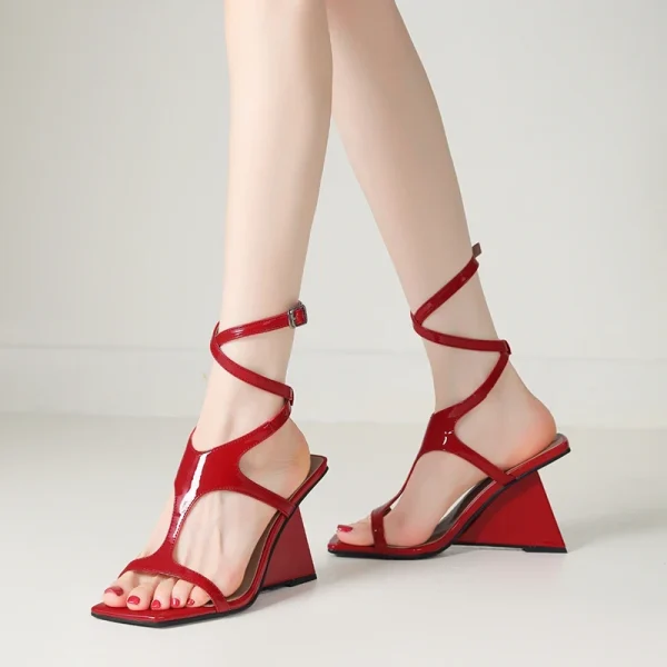 Cross-Strap Buckle Strap Toe Buckle Strap Round High Heels Sandal - Image 10