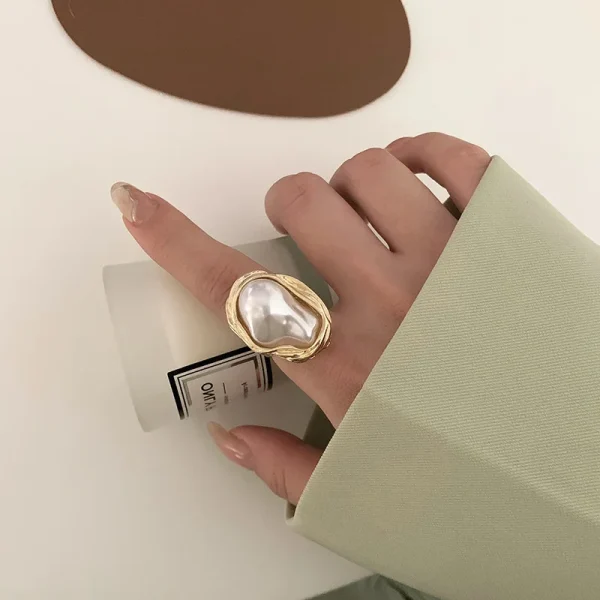 Trendy Alien Irregular Baroque Imitation Pearl Open Geometric High-end Feeling Finger Ring - Image 5