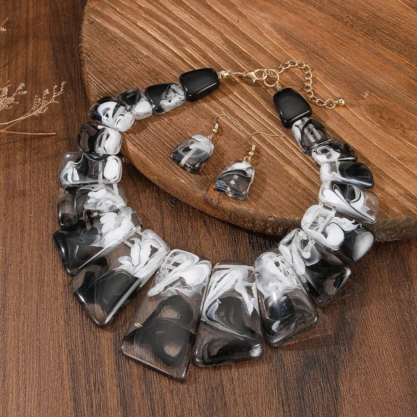 Trendy Geometric Resin Acrylic Splicing Necklace Earrings Jewelry Set - Image 6