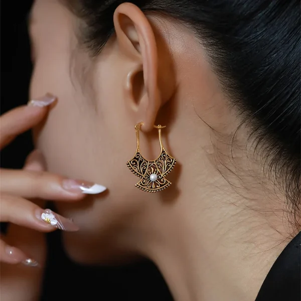 Trendy Hollow Geometric Pearl Creative Design Simple Ethnic Personality Party Drop Earrings - Image 5