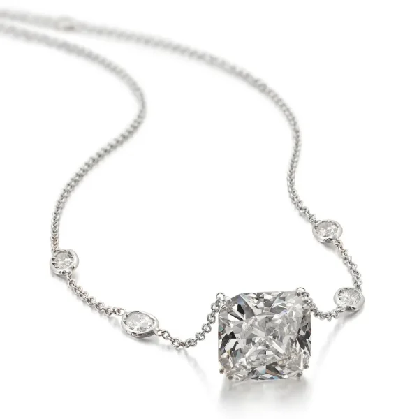 Trendy Statement Extra Large Square Crystal Simple Clavicle Chain Choker Necklace - Image 3
