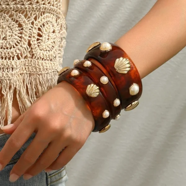 Vintage Geometric Round Exaggerated Resin Pearl Shell Wide Bracelet Bangles - Image 2