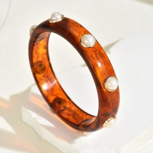 Vintage Geometric Round Exaggerated Resin Pearl Shell Wide Bracelet Bangles - Image 5