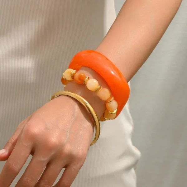 Vintage One Set Exaggerated Resin Wide Beads Strand Bangles Bracelet Sets - Image 2