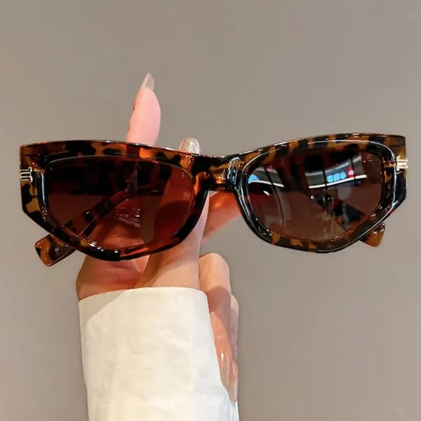 Vintage Polycarbonate Brand Designer Alloy Trendy UV400 Cat Eye Sunglasses - Image 2