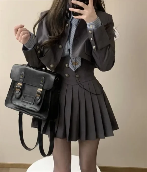 Vintage Preppy Style Short Coat Pleated And Striped Shirt 3 Piece Set - Image 6
