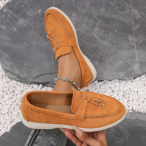 Soft Comfortable Leather Retro Style Thick Sole Flat Loafers - Image 6