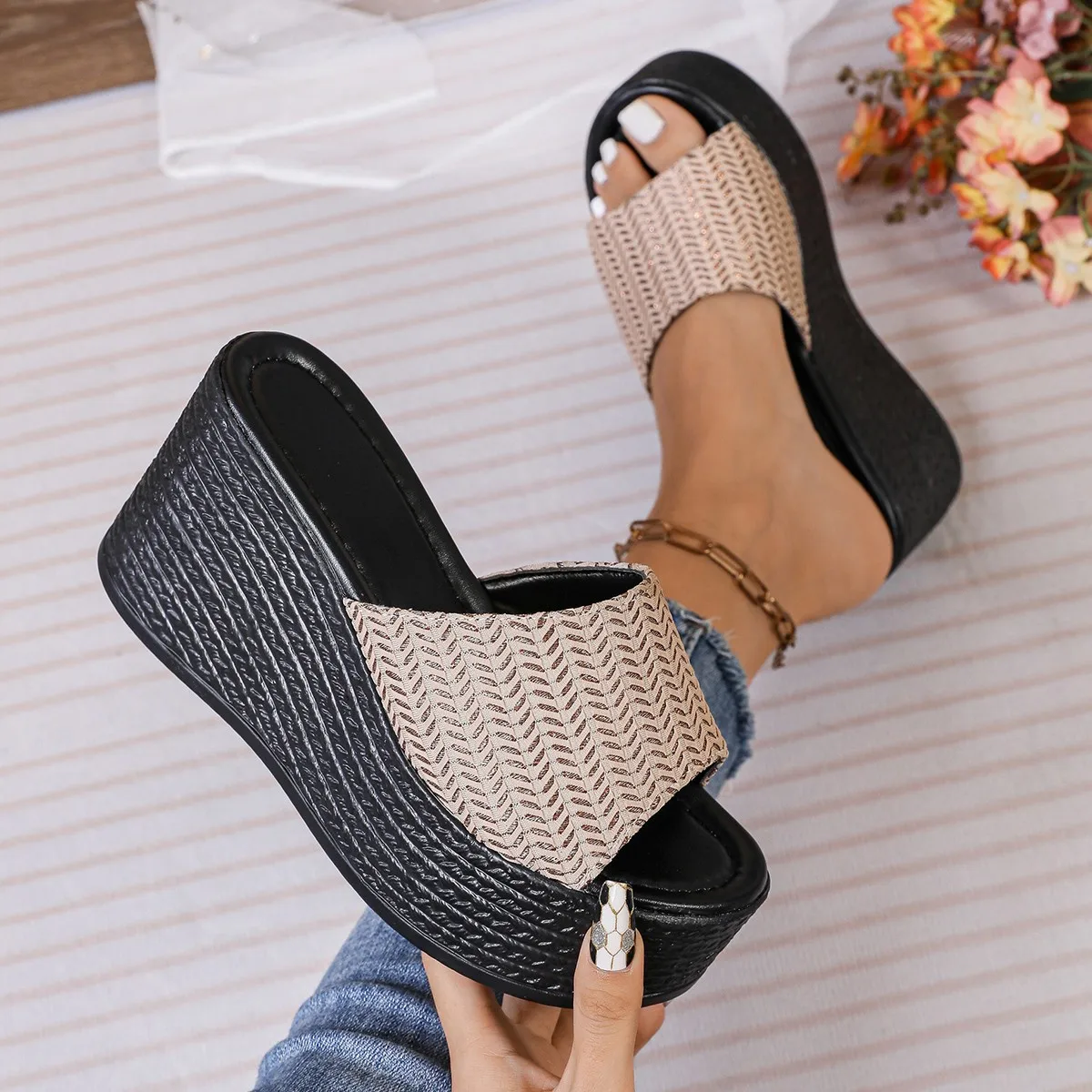 Casual Beach Style Weave Pattern Platform Wedges High Heel Sandals - Image 6