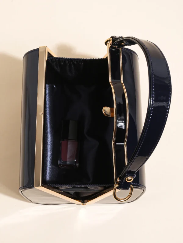 Casual Highlight Cute Simple Patent Pearlescent Leather Handheld Hard Shell Clip Dinner Bag - Image 3
