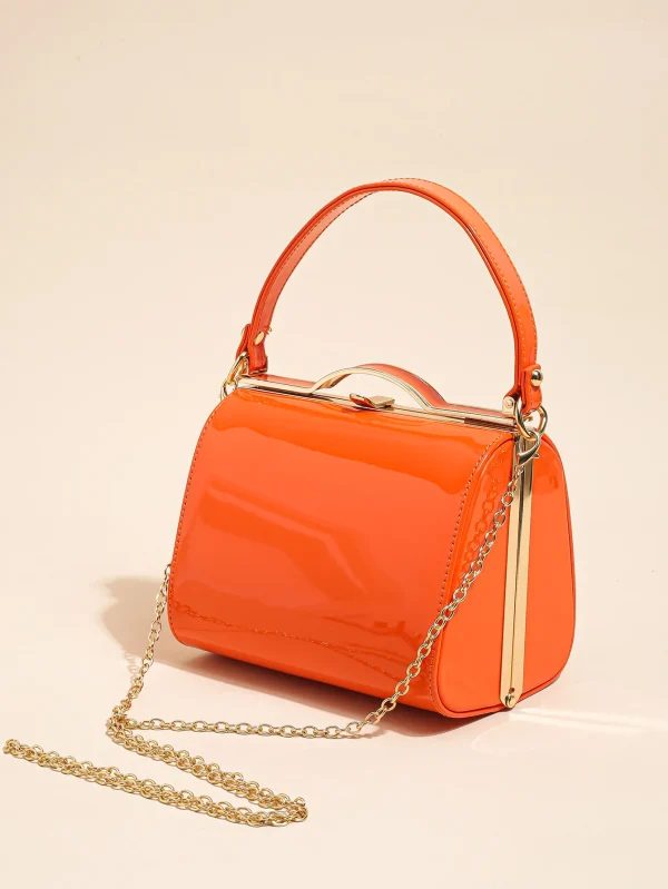 Casual Highlight Cute Simple Patent Pearlescent Leather Handheld Hard Shell Clip Dinner Bag - Image 21