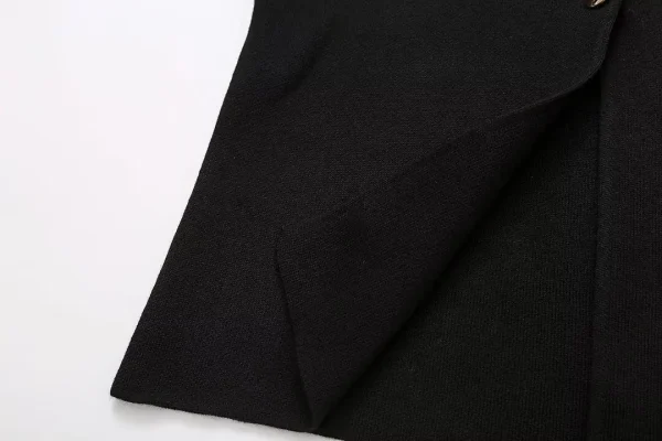 Casual Solid Knitted Vests Short Sleeve V-neck Top Two Buttons - Image 7