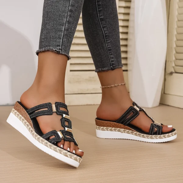 Comfortable Outdoor Open Toe Beach Style Large Size Roman Style Slip-On Sandal - Image 12