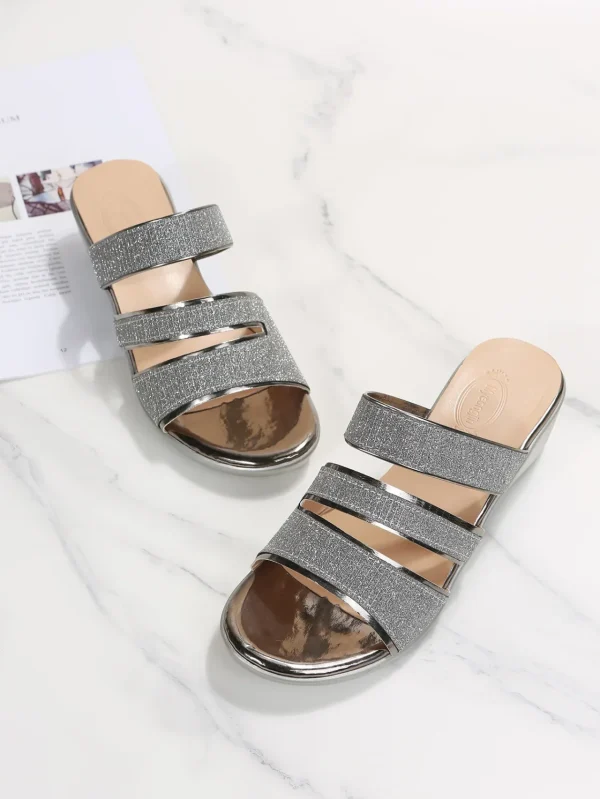 Elegant Platform Open-Toed Retro Style Outdoor Thick Bottom Sandal - Image 7