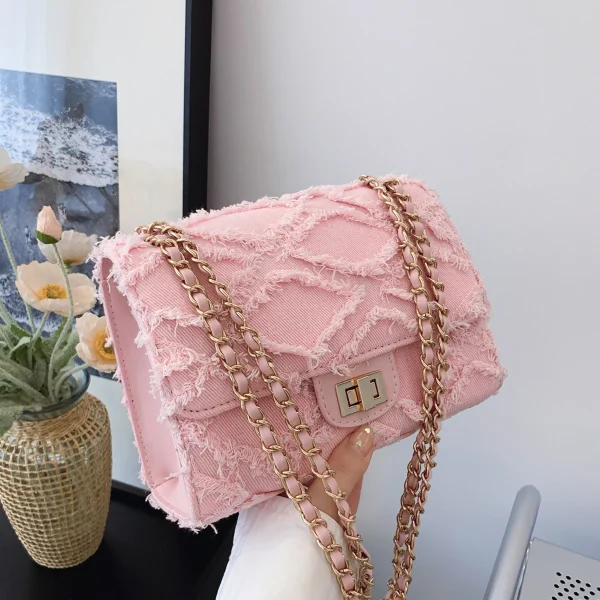 Elegant Simple Design High-value Diamond Shaped Plaid Metal Chain Messenger Shoulder Bag - Image 2