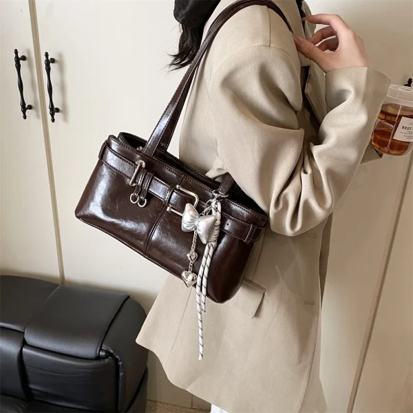 Luxury Designer Belt Buckle Design Shoulder Totes With Pendant Satchels Handbags - Image 2