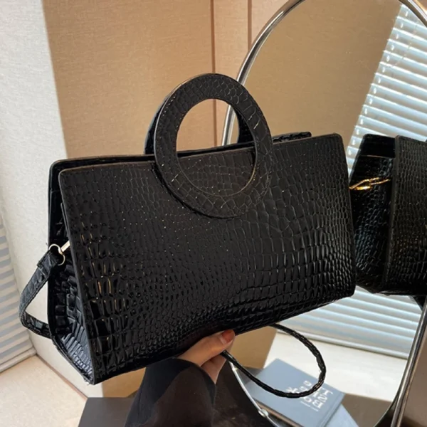 Luxury Designer PU Leather Crocodile Pattern Versatile Shoulder Crossbody Bag - Image 4