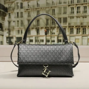 Luxury Light Simple Large Capacity Solid Color Detachable Shoulder Strap Chain Shoulder Bag