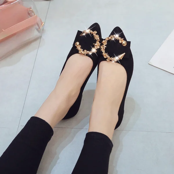 Comfortable Pointed Toe Non-slip Wear-resistant Simple Metal Decorative Sandal - Image 3
