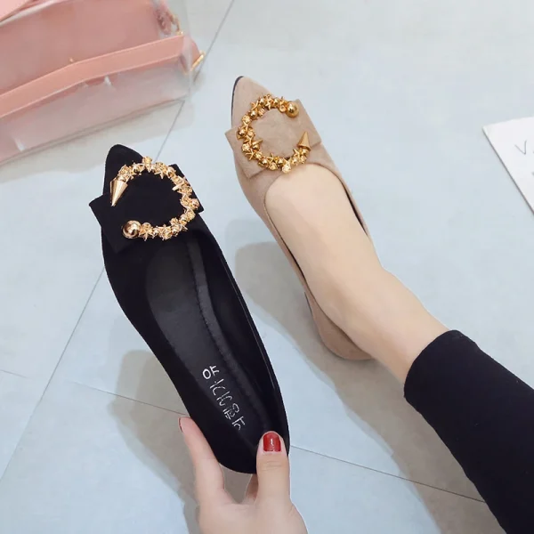 Comfortable Pointed Toe Non-slip Wear-resistant Simple Metal Decorative Sandal - Image 7
