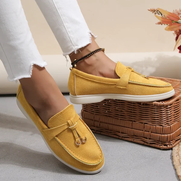 Soft Comfortable Leather Retro Style Thick Sole Flat Loafers - Image 5