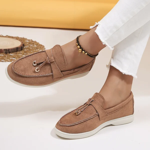 Soft Comfortable Leather Retro Style Thick Sole Flat Loafers - Image 3